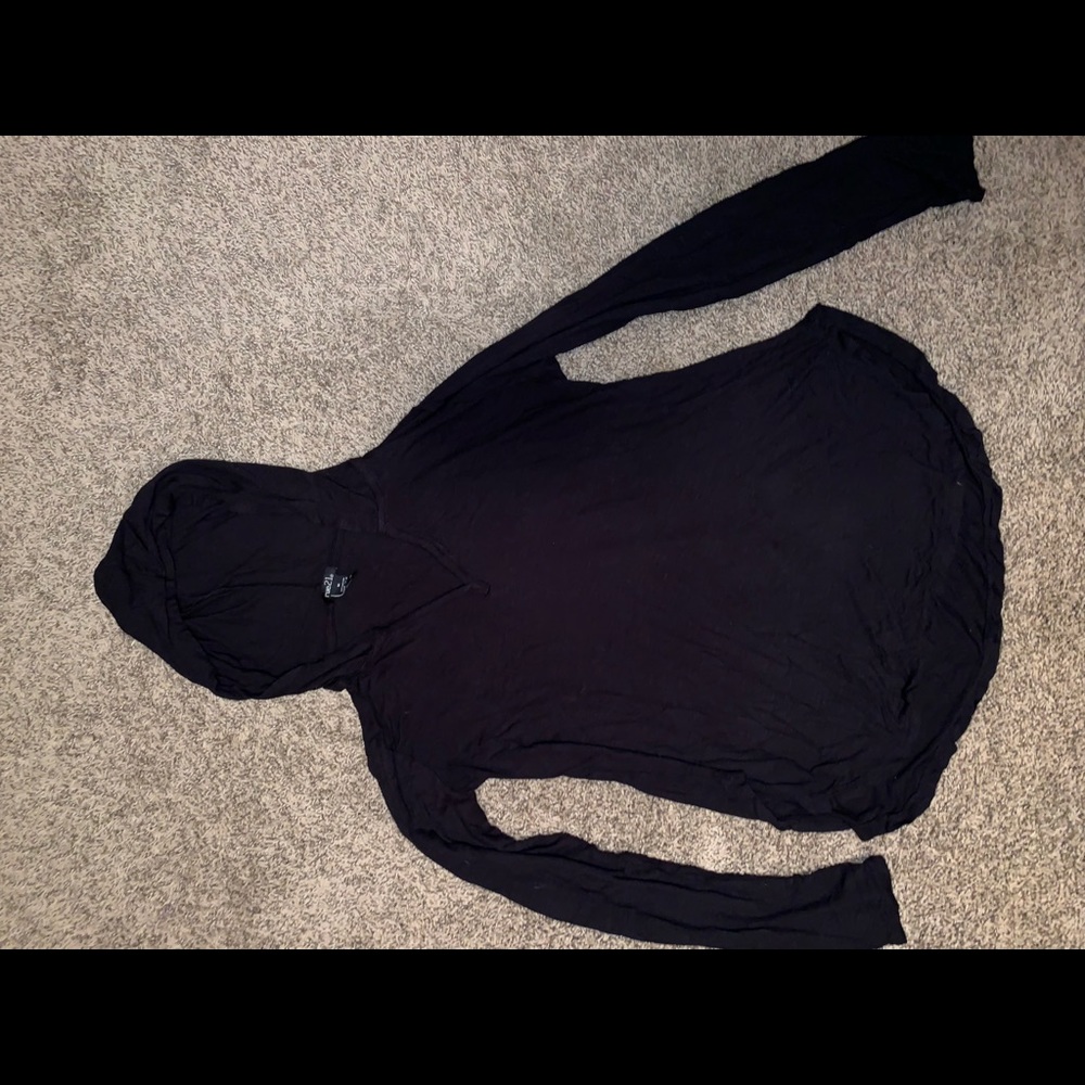 Super thin, black hoody